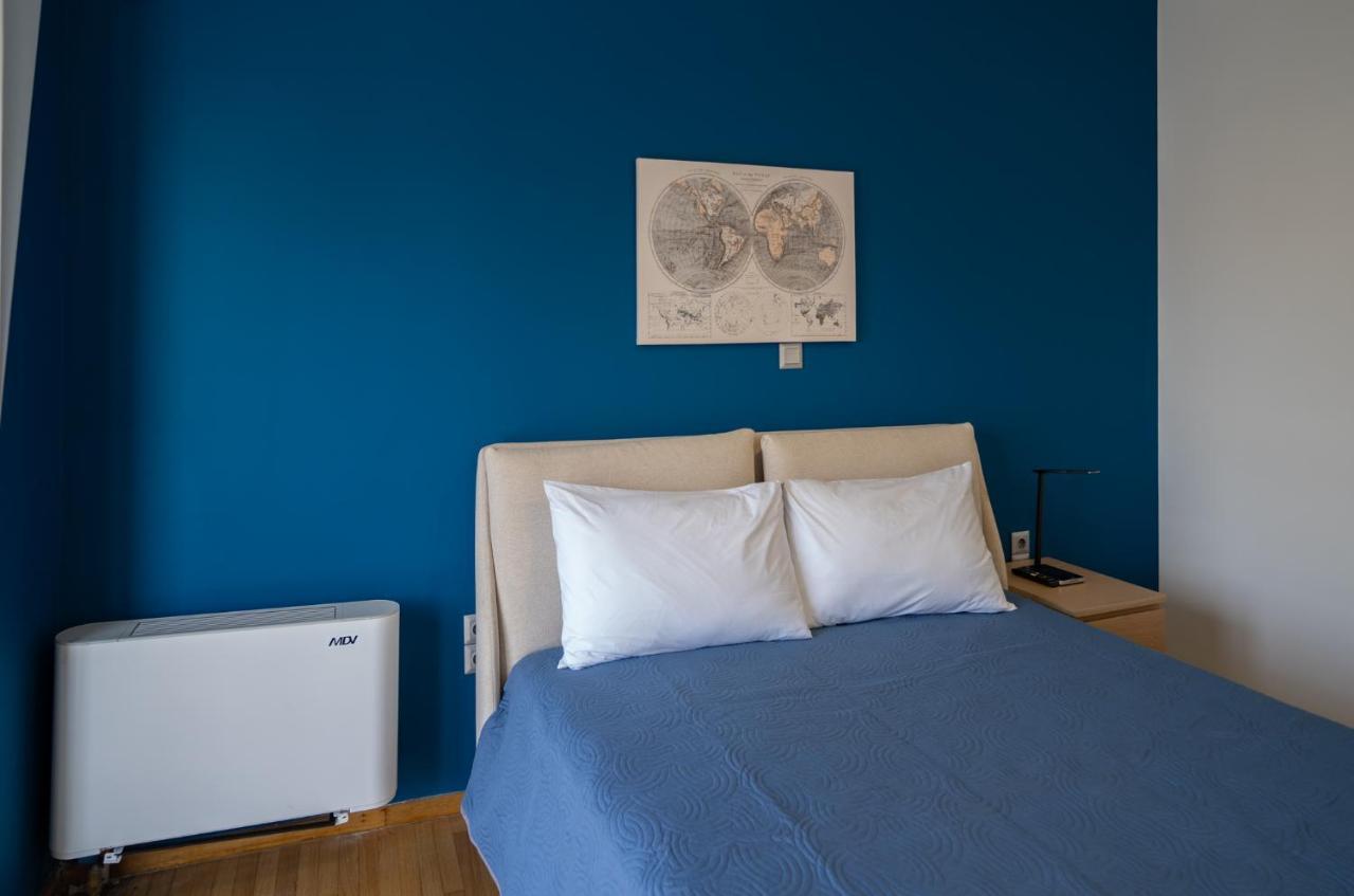 Maxblue 2 Apartment Piraeus Exterior photo