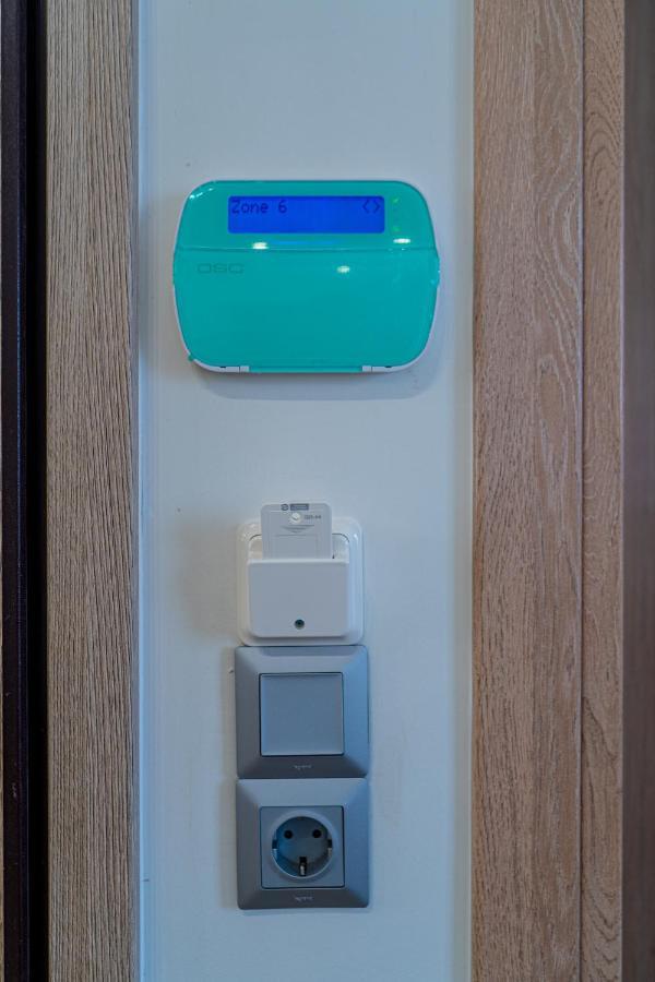 Maxblue 2 Apartment Piraeus Exterior photo